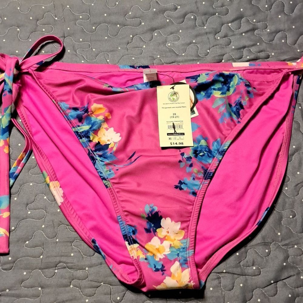 No Boundaries side tie bikini bottoms NWT